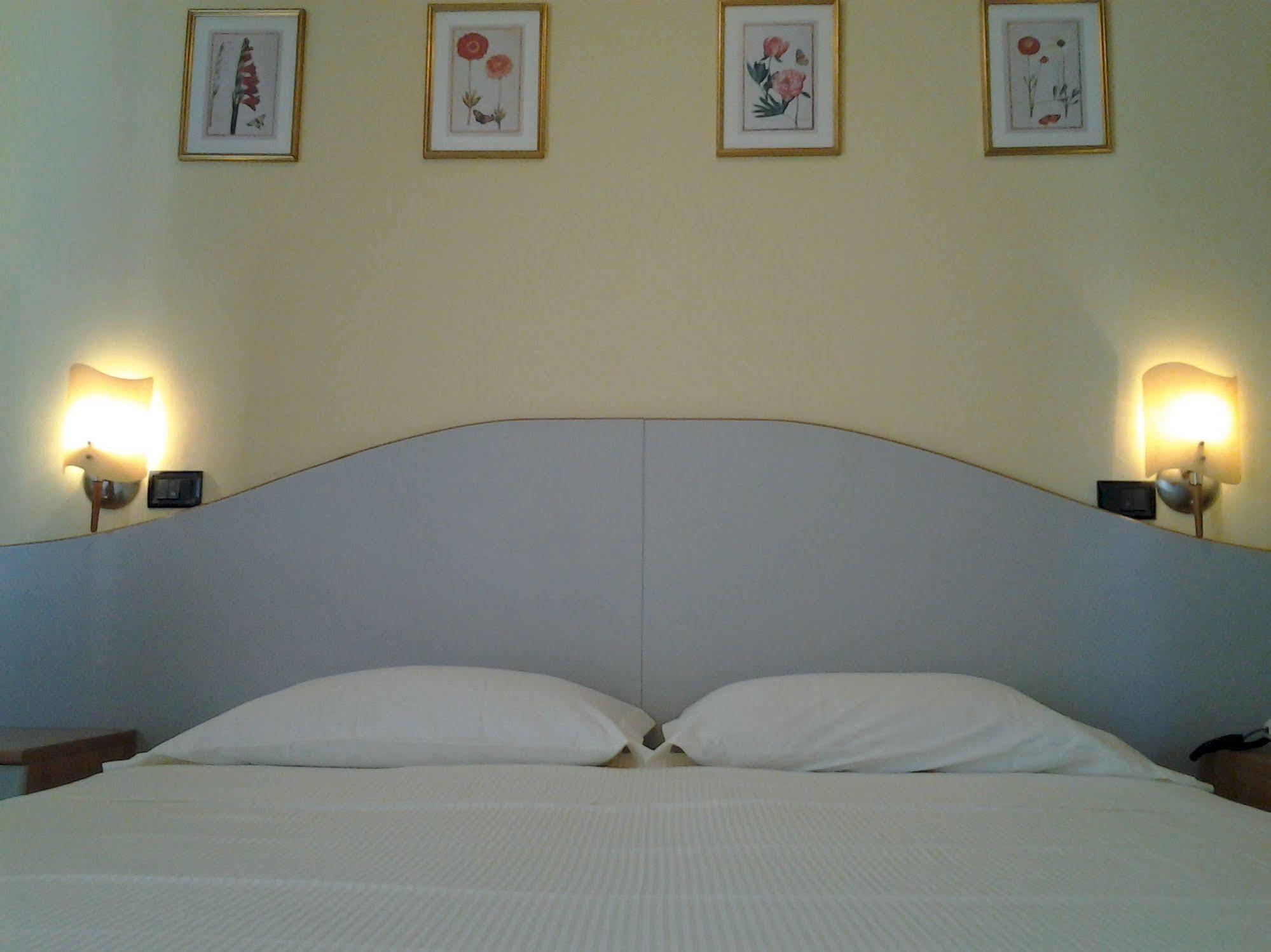 Hotel Adriatico Tricase Esterno foto